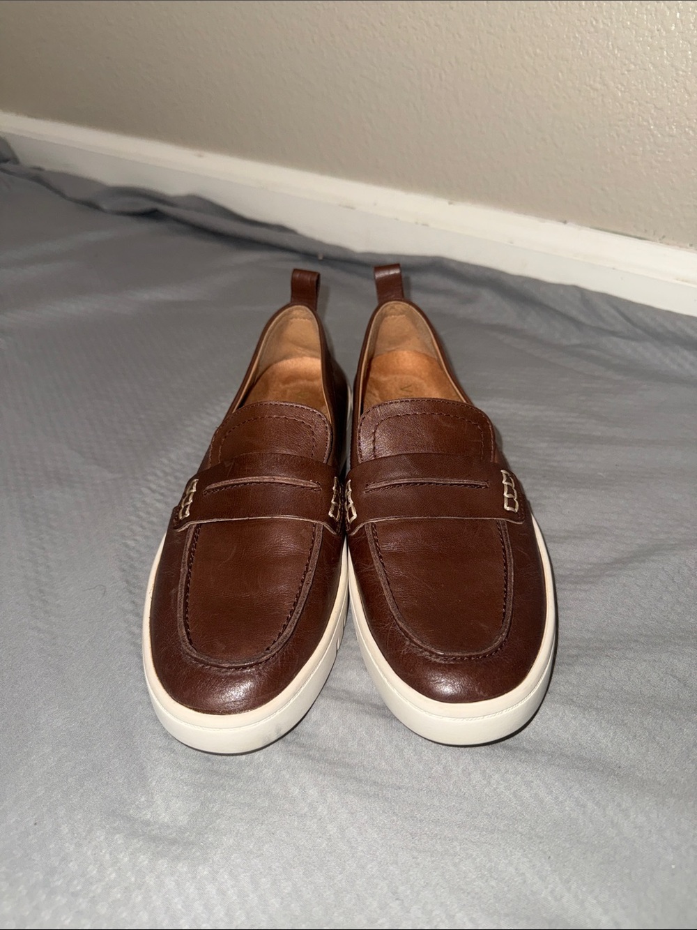 Vionic Chantel Dark Brown Leather Penny Loafer Slip-On Sneaker - Sz 6, Like New - Picture 8 of 15